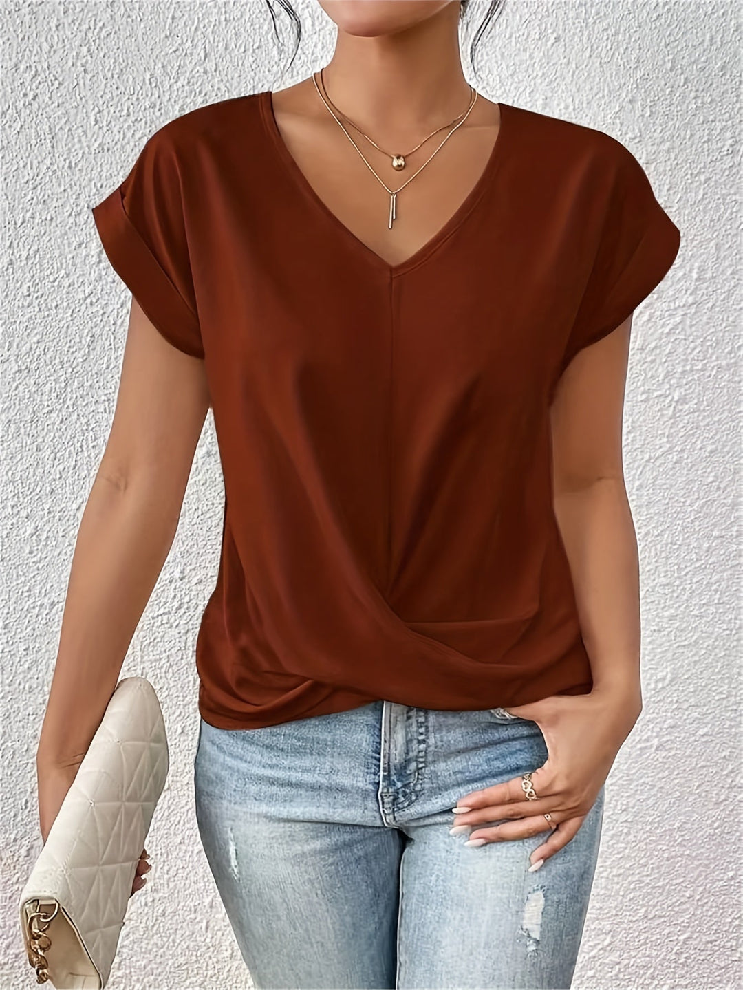 Zoe - La Camiseta Casual con Escote Corazón