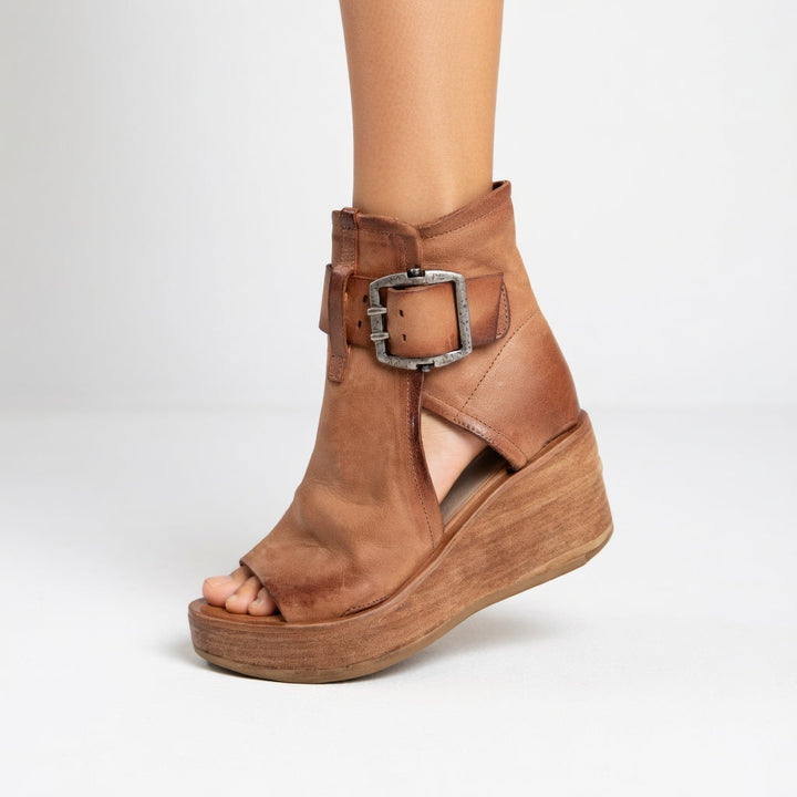 Isabella | Botines con cuña elegantes